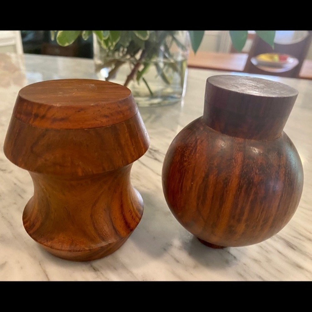 Crate & Barrel Teak Salt‎ & Pepper Shakers Wooden